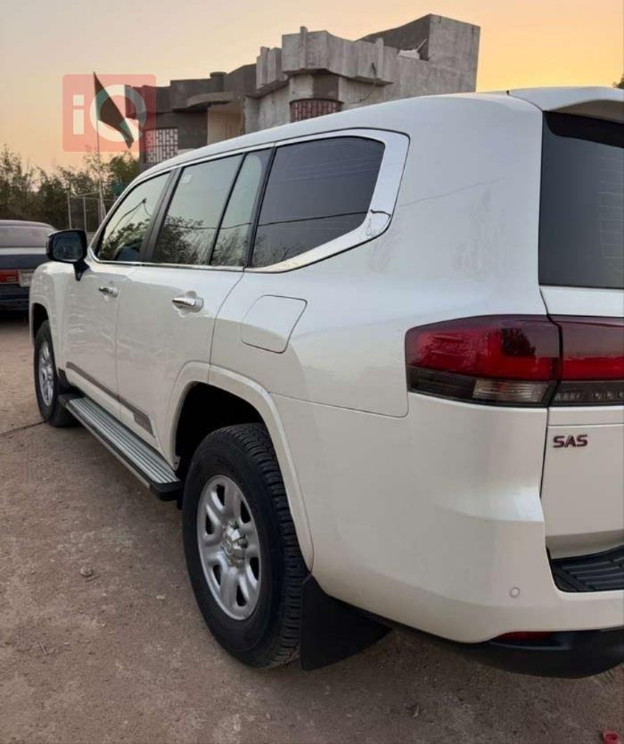 تويوتا لاندكروزر